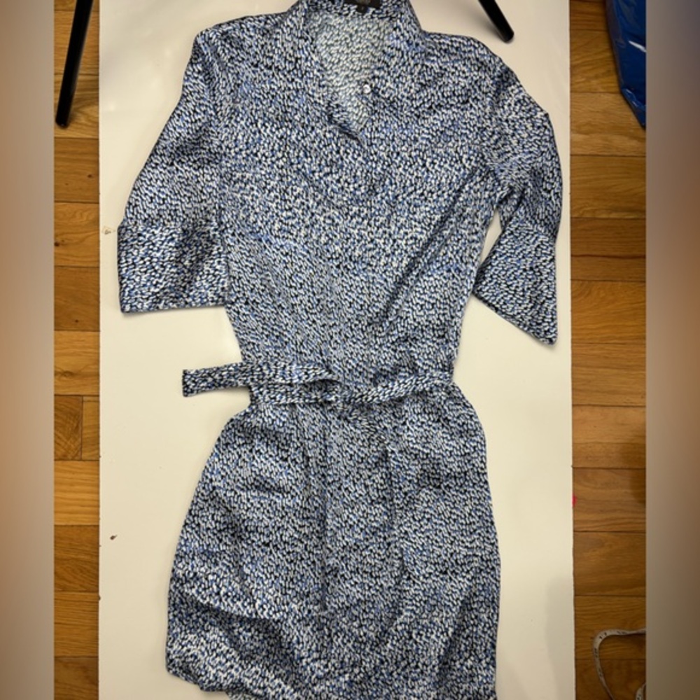 Zanella button front belted dress sz 2